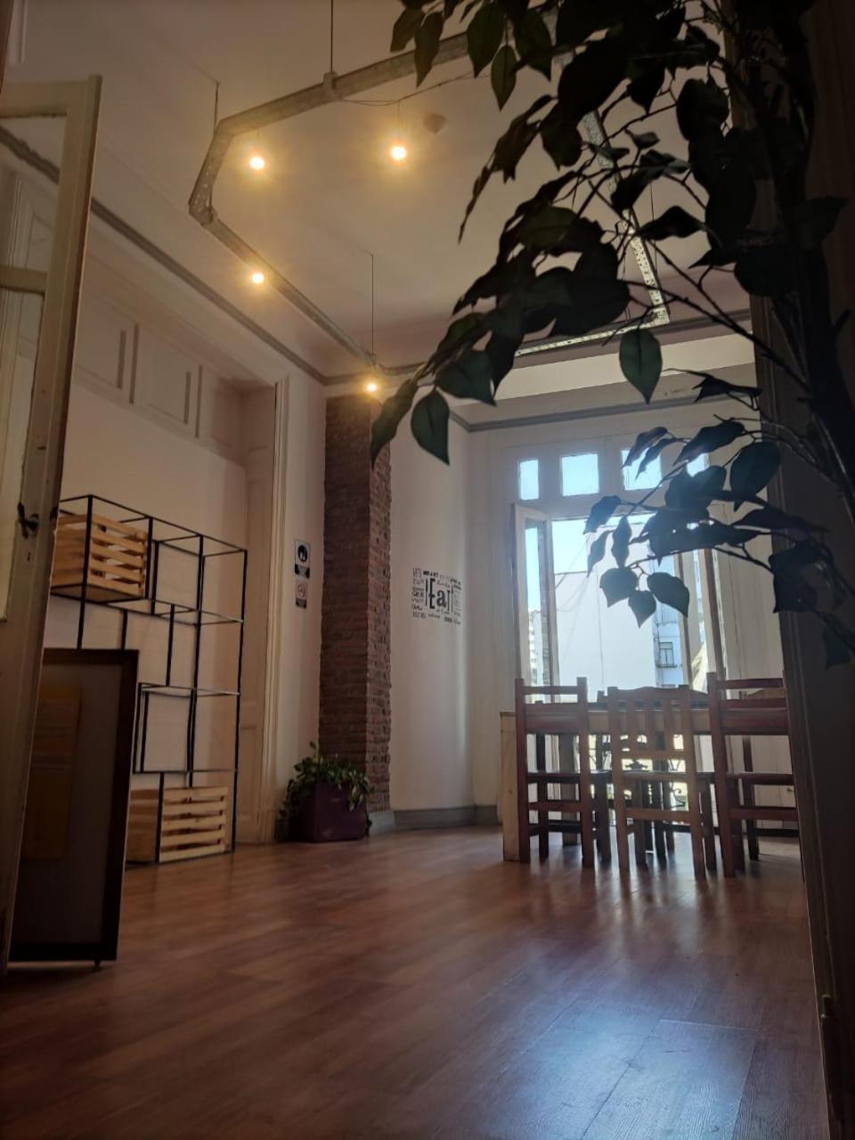 Hostel Cama En Hab Compartida En Recoleta *